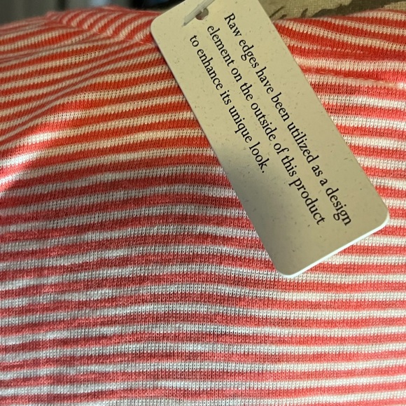 Soft Surroundings Women's 100% Pima Red & White Ruffle Hem Tunic Top L N… - Picture 6 of 11